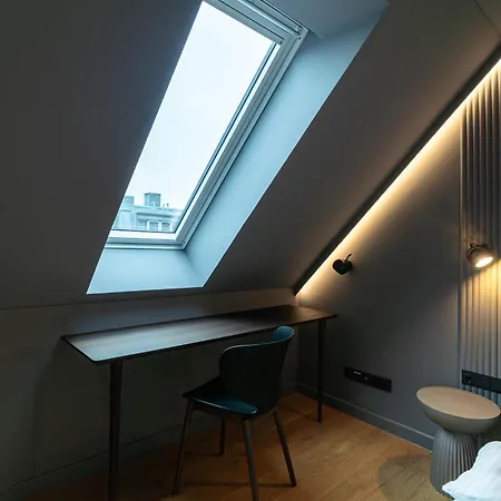 Conlon House Apartment