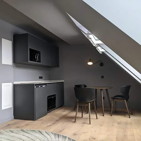 Conlon House شقة