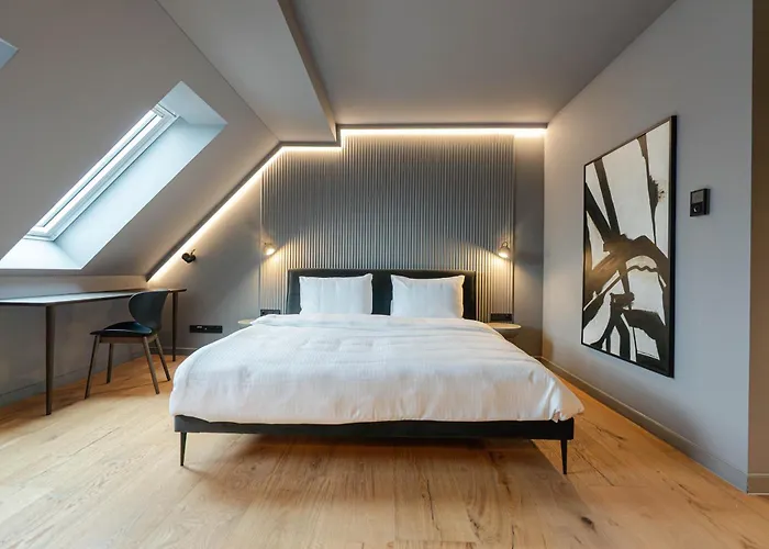 Conlon House * München